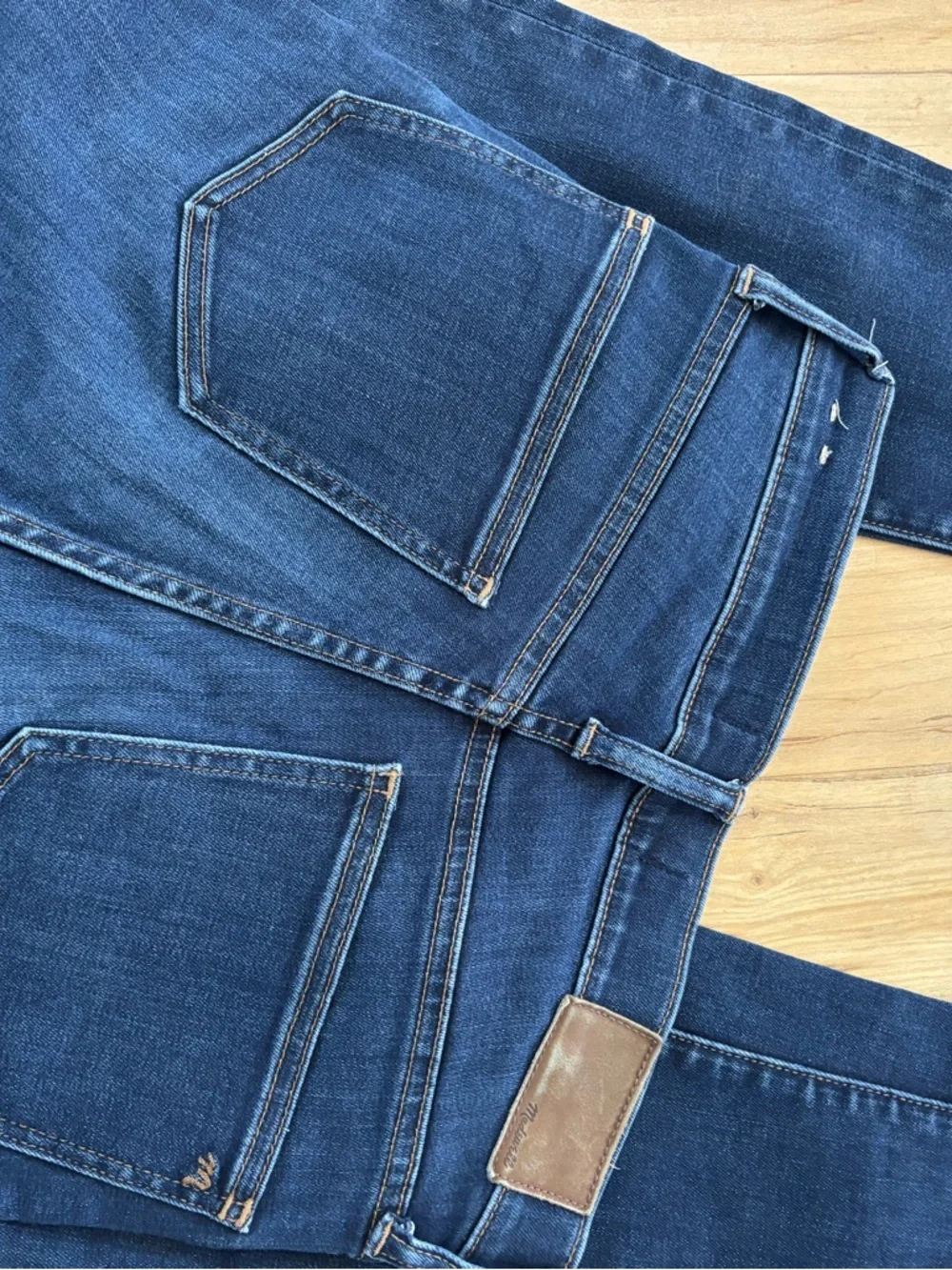 Madewell Bundle - Cali Demi boot cut and skinny jeans - Picture 6 of 7